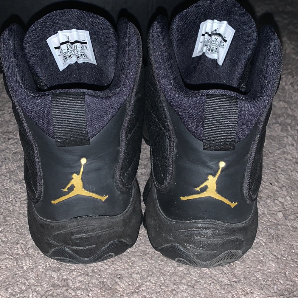 Sneakers - Picture 3 of 6